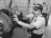 11.jpg (11361 bytes)